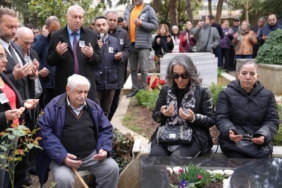 Merhum Hüseyin Güler vefatının birinci yılında mezarı başında anıldı