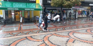 Edirne’de sağanak sonrası dolu yağdı