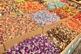 Eminönü’nde bayram alışverişi başladı