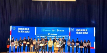 Lise öğrencilerinden büyük başarı