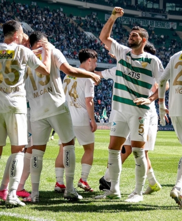 Bursaspor puan farkını tekrar açtı