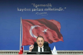 Başkan Çalık: "Başımız dik, alnımız ak, milletimiz büyüktür"