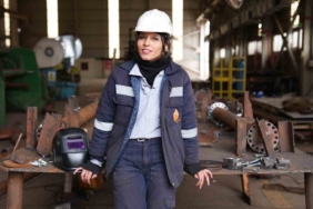 Kadıköy Belediyesi’nin "Kadın Kaynakçılar Yetişiyor" projesi