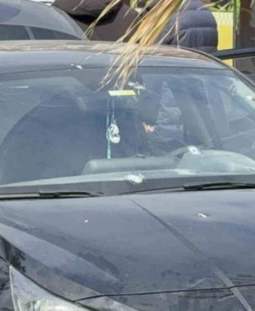 Küçükçekmece’de araca silahlı saldırı: 1 ölü, 1 yaralı