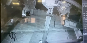 Sahurda yapılan mangalın ateşi oteli yakmış