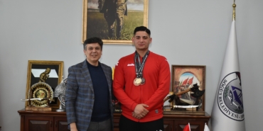 2 kez Türkiye Şampiyonu iki kez de Türkiye üçüncüsü oldu