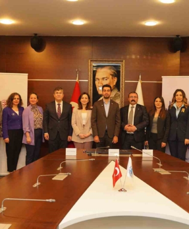 Erkek egemen ağır sanayi sektörüne kadın eli değecek