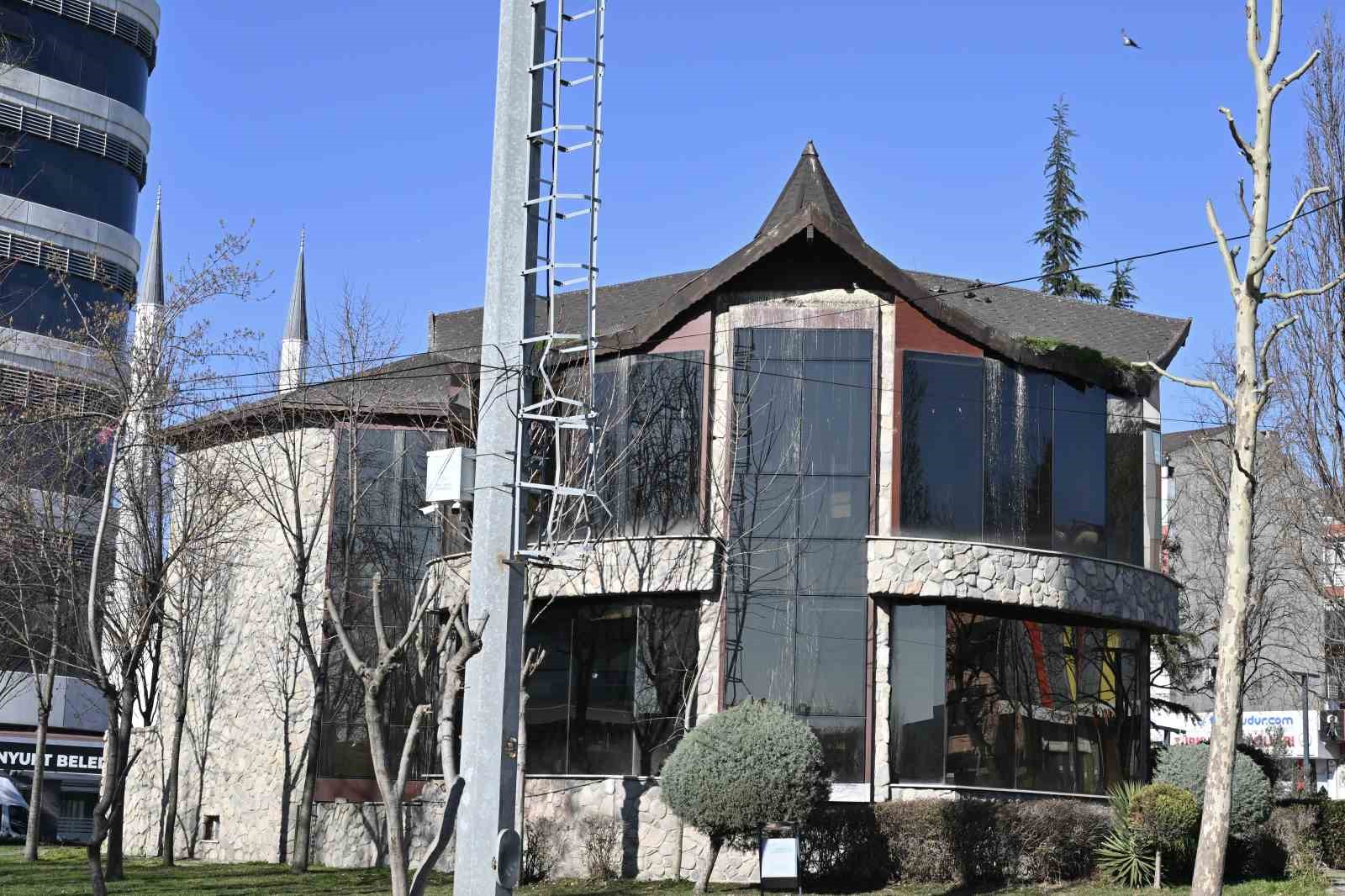 Esenyurt yeni hizmet binalarına kavuşuyor