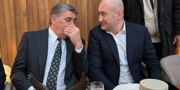 Serdal Adalı ile Hüseyin Yücel iftar yemeğinde buluştu