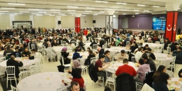 Burhaniye de iftar yemekleri başladı