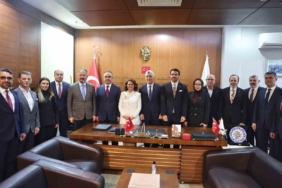 Bakan Bolat, Ergene’de vatandaşlarla iftarda bir araya geldi