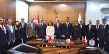 Bakan Bolat, Ergene’de vatandaşlarla iftarda bir araya geldi