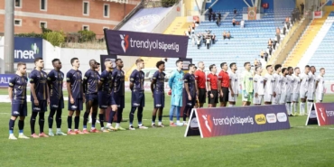 Trendyol Süper Lig: Kasımpaşa: 2 - Alanyaspor: 1 (İlk yarı)