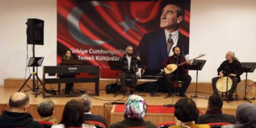 Eyüpsultan’ın dört bir yanında Ramazan’a özel müzik dinletileri