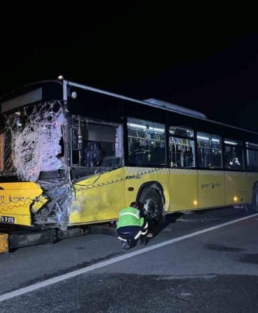 Sarıyer’de İETT otobüsü ile hafif ticari araç çarpıştı: 1 ölü