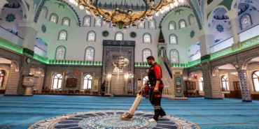 Bayram öncesi Ümraniye’de temizlik seferberliği