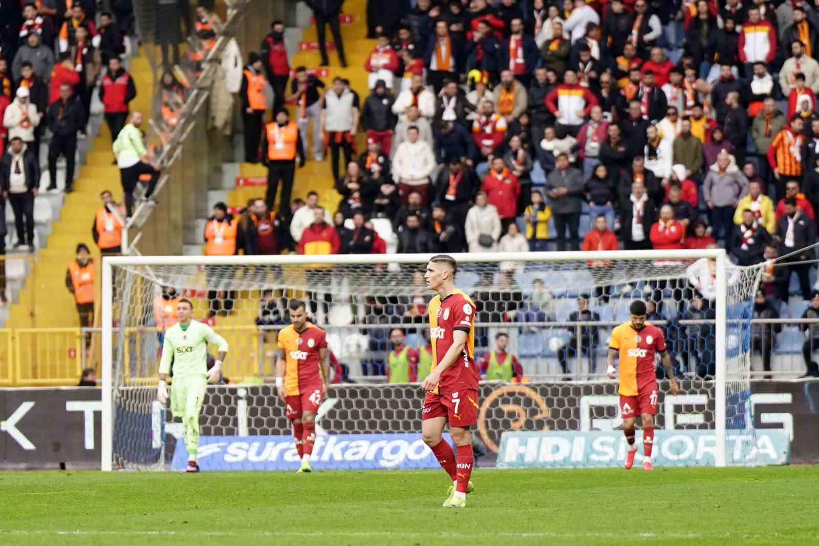 Galatasaray ligde 5. kez berabere kaldı