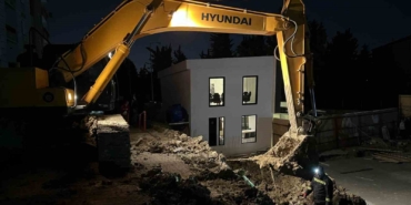 Bahçelievler’de inşaat sırasında yolda kısmi çökme yaşandı