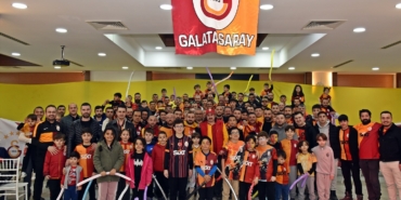 Galatasaray taraftar grubunun iftar yemeği büyük ilgi gördü