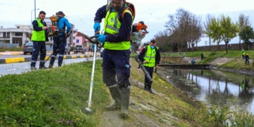 Çark Deresi çevresinde bayram öncesi yoğun çalışma