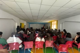 YKS yolculuğunda öğrencilere kariyer danışmanlığı desteği