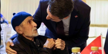 Şehit aileleri ve gazilerle iftar programında buluştu