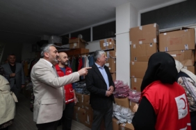 Dilovası’nda 3 bin çocuk bayramlık kıyafetine kavuştu