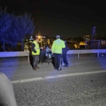 Bağcılar TEM Otoyolu’nda feci kaza: Otomobilin çarptığı motosikletli hayatını kaybetti