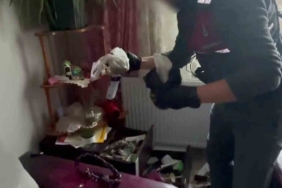 Sakarya’da narkotik köpeği destekli uyuşturucu operasyonu: 2 tutuklama