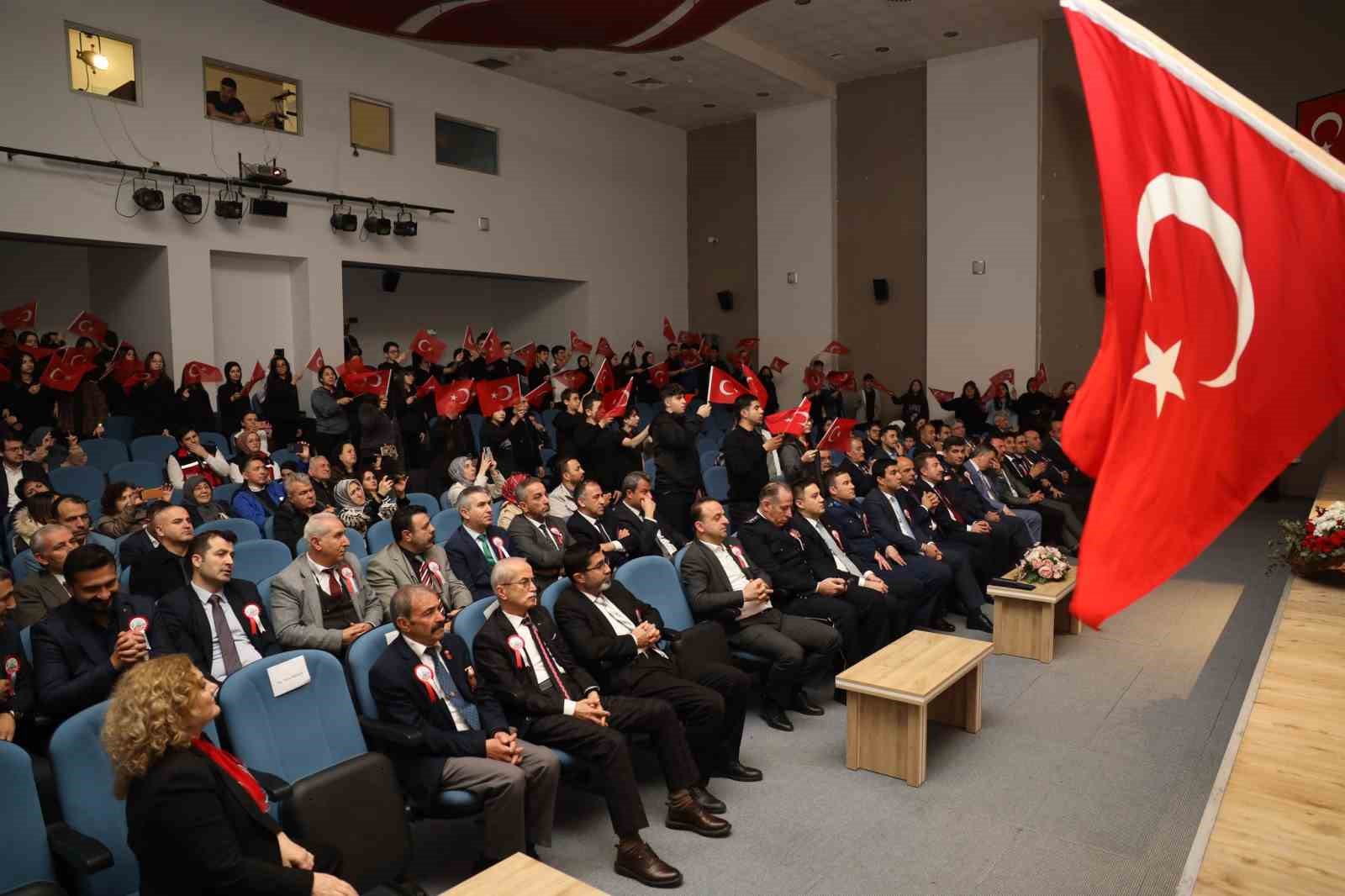 Körfez’de İstiklal Marşı’nın 104. yılı kutlandı