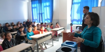 Burhaniye’de öğrencilere çevre eğitimleri sürüyor