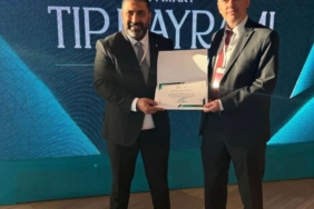 İnanılmaz kurtuluşa imza atan doktora Sağlık Bakanlığı’ndan ödül