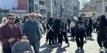 Taksim ve İstiklal Caddesi’nde bayram yoğunluğu