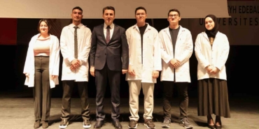 Bilecik’te tıp fakültesi önlük giyme töreni