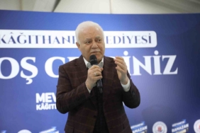 Kağıthane Belediyesi’nin Ramazan Sohbetleri’ne Nihat Hatipoğlu konuk oldu