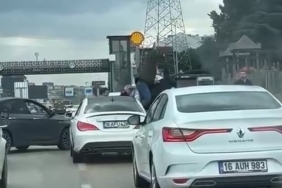 Yumruklar havada uçuştu