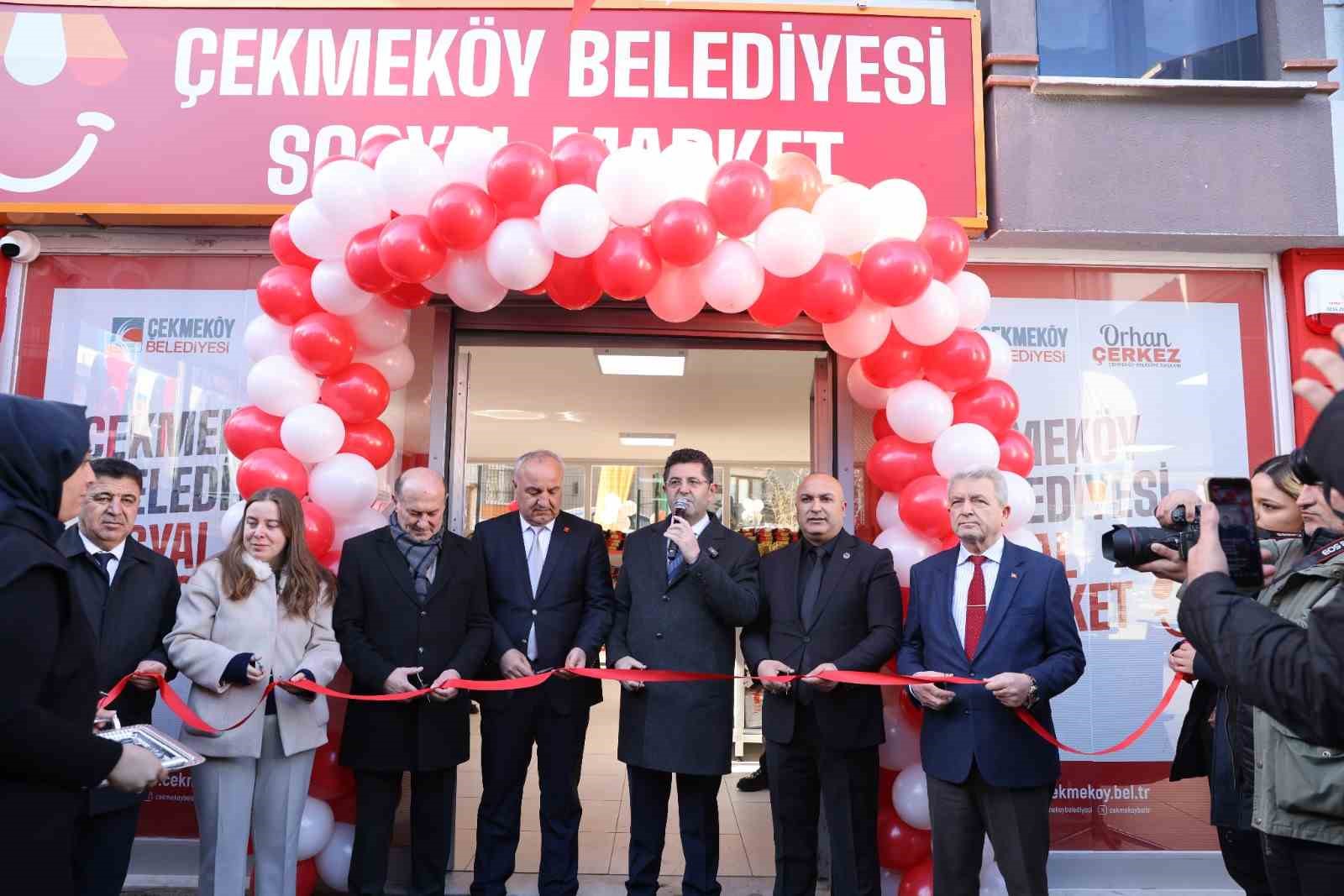 Çekmeköy Belediyesi Sosyal Market hizmete açıldı