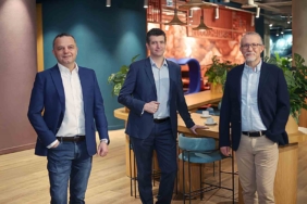 DenizBank, Apple Vision Pro’yu mobil uygulamasına entegre etti