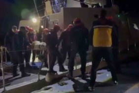 Çanakkale’de göğüs solunum rahatsızlığı tanısı konulan hasta Sahil Güvenlik botu ile tahliye edildi