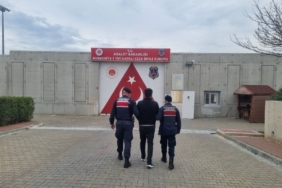 Balıkesir’de 18 yıl kesinleşmiş hapisle aranan şahıs yakalandı