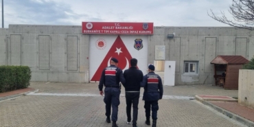 Balıkesir’de 18 yıl kesinleşmiş hapisle aranan şahıs yakalandı