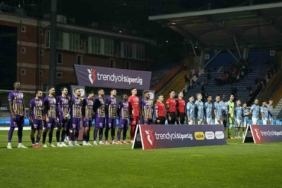 Trendyol Süper Lig: Eyüpspor: 0 - Başakşehir: 0 (Maç devam ediyor)