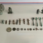 Aranan şahsın evinde Roma dönemine ait tarihi eser yakalandı