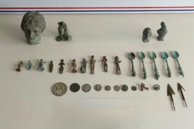 Aranan şahsın evinde Roma dönemine ait tarihi eser yakalandı
