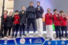 Körfezli genç karateciler Bursa’da kürsüye ambargo koydu