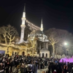 Kadir Gecesi’nde binlerce vatandaş Eyüpsultan Camii’ne akın etti