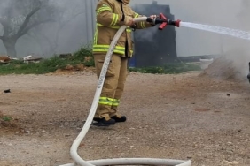 Balıkesir’de park halindeki araç yandı