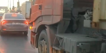 Tır şoförü tartıştığı adamın üzerine sürdü, el hareketi çekti: O anlar kamerada