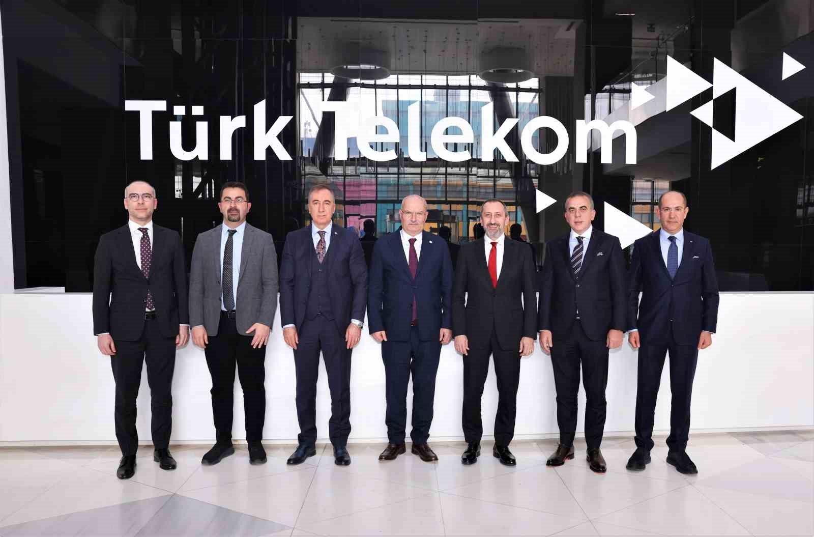 Türk Telekom’dan ’Yerli ve Milli Haberleşme Cihazı’ projesi