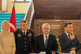 Bilecik Valiliği bayramlaşma programı büyük ilgi gördü